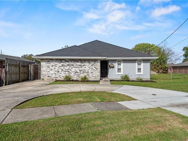 5008 BURKE Drive, Metairie, LA 70003