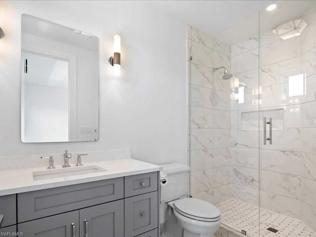 745 12th Ave S, Unit 102, Naples, FL 34102 Photo