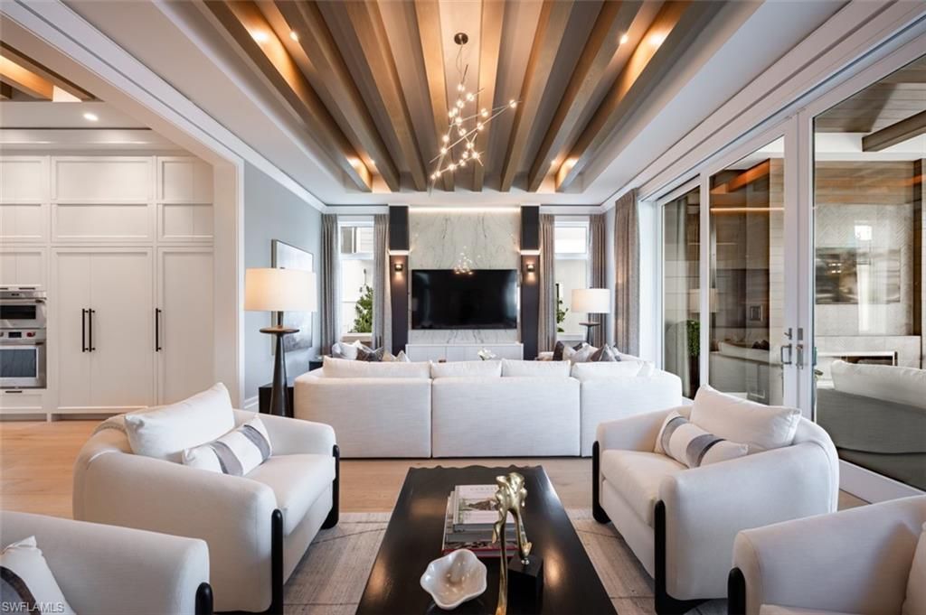 405 Neapolitan Way, Naples, FL 34103 Photo