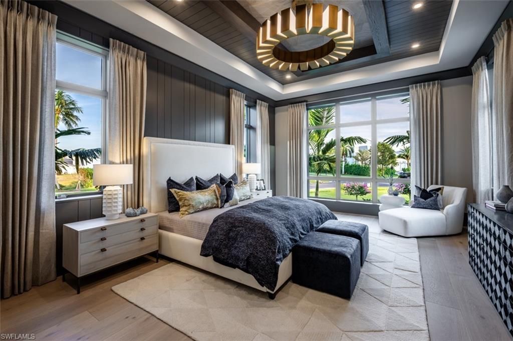 405 Neapolitan Way, Naples, FL 34103 Photo