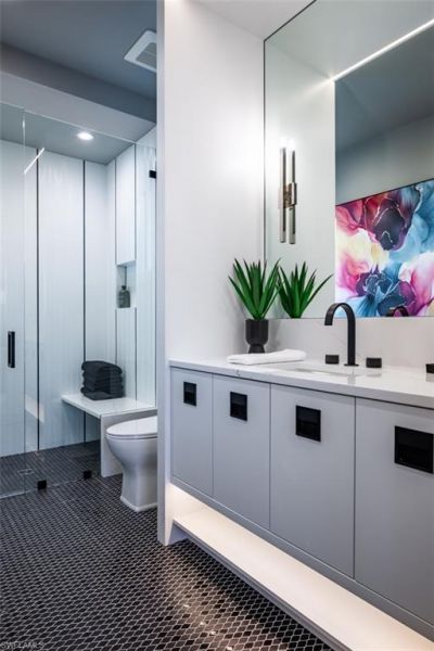 405 Neapolitan Way, Naples, FL 34103 Photo