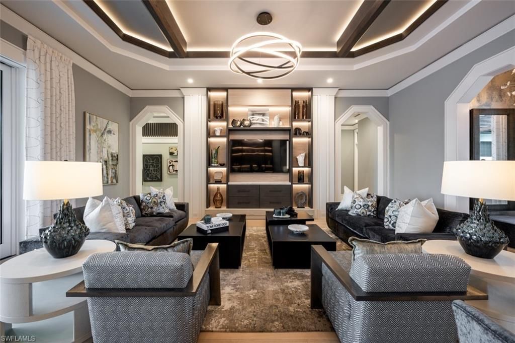 405 Neapolitan Way, Naples, FL 34103 Photo