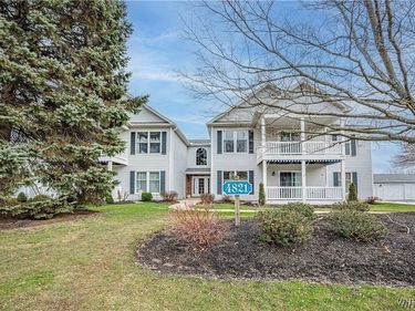 4821 Cambridge Drive, Unit G, Lockport, NY 14094