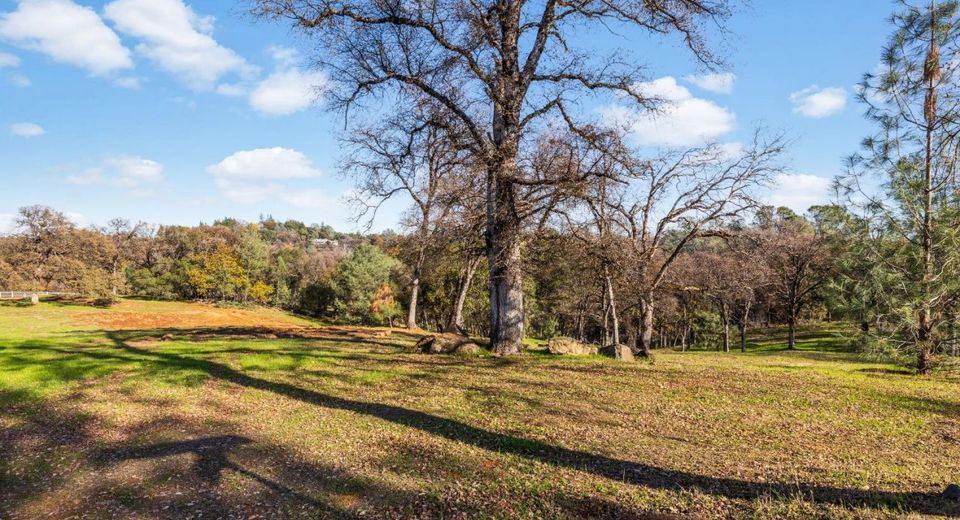 23003-223 Darkhorse Dr, Auburn, CA 95602 Photo