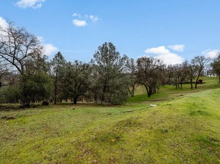 23003-223 Darkhorse Dr, Auburn, CA 95602 Photo