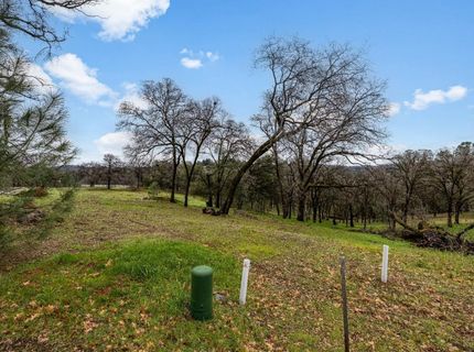 23003-223 Darkhorse Dr, Auburn, CA 95602 Photo