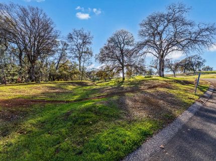 23003-223 Darkhorse Dr, Auburn, CA 95602 Photo