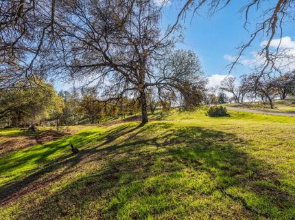 23003-223 Darkhorse Dr, Auburn, CA 95602 Photo