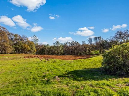 23003-223 Darkhorse Dr, Auburn, CA 95602 Photo