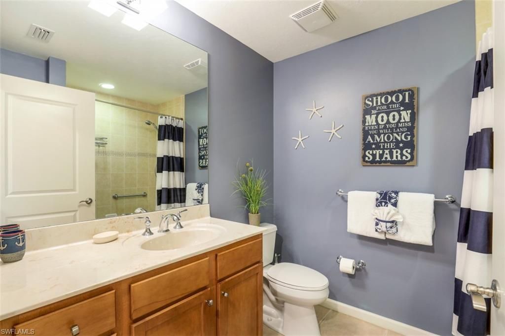 5793 Cape Harbour Dr, Unit 711, Cape Coral, FL 33914 Photo