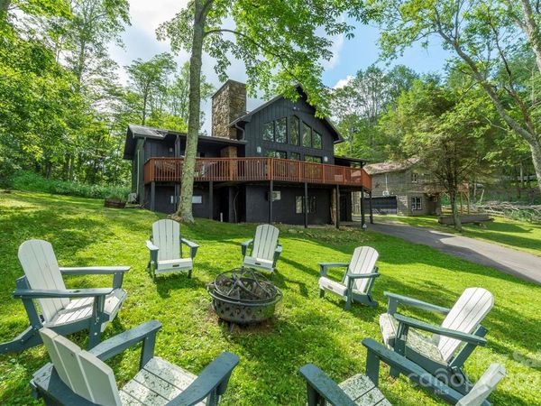 2338 El Miner Drive, Mars Hill, NC 28754