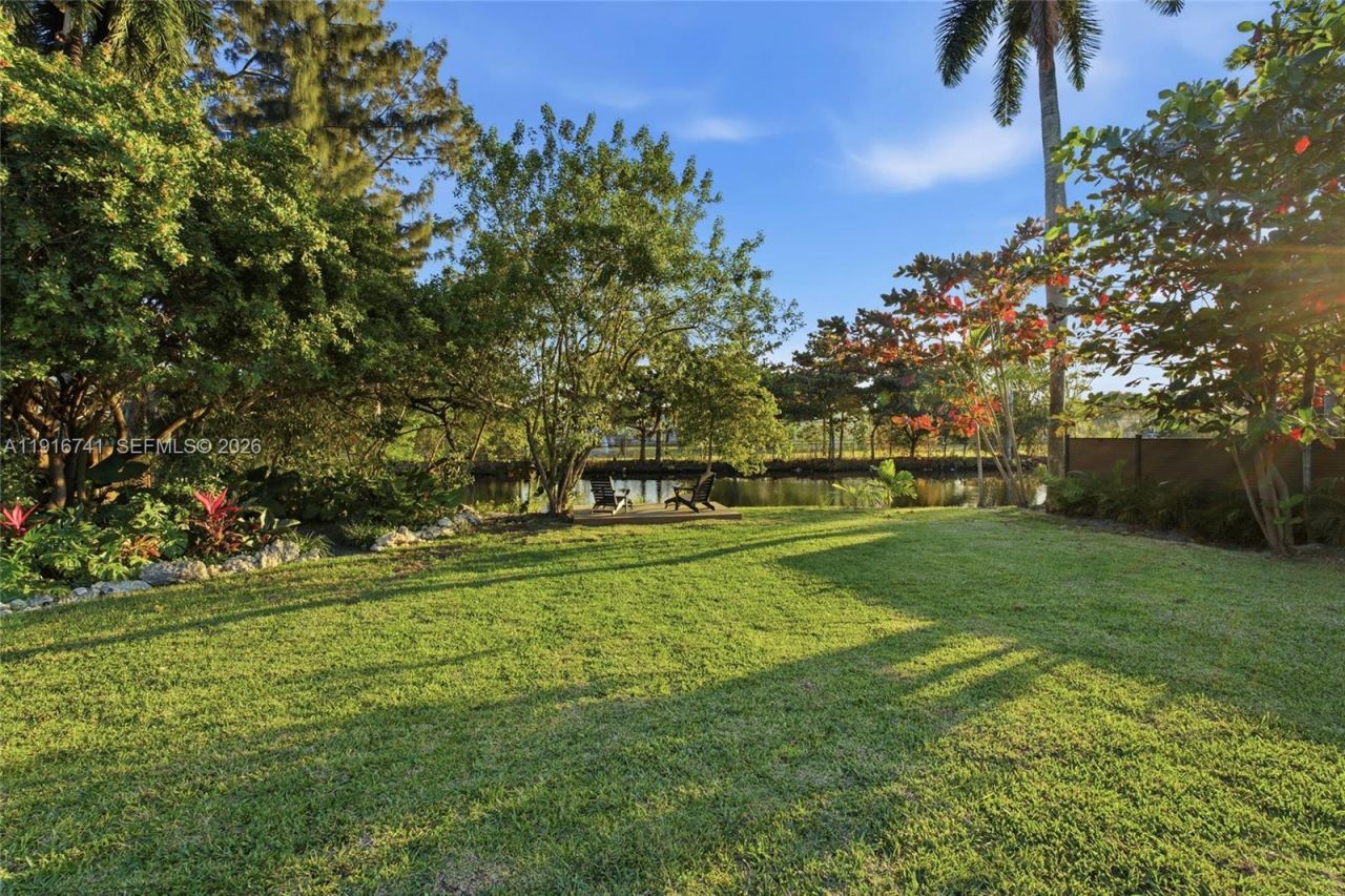 360 NW 87th St, El Portal, FL 33150 Photo