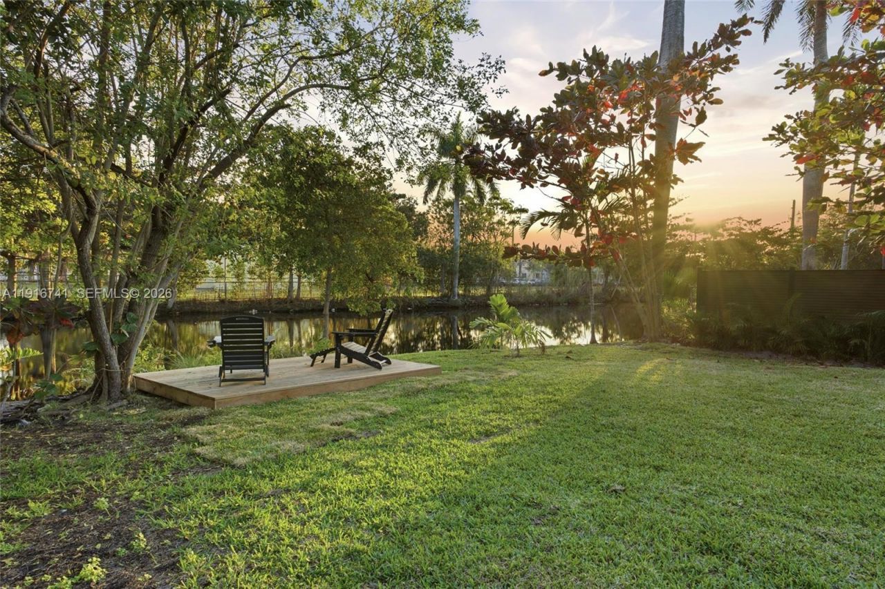 360 NW 87th St, El Portal, FL 33150 Photo