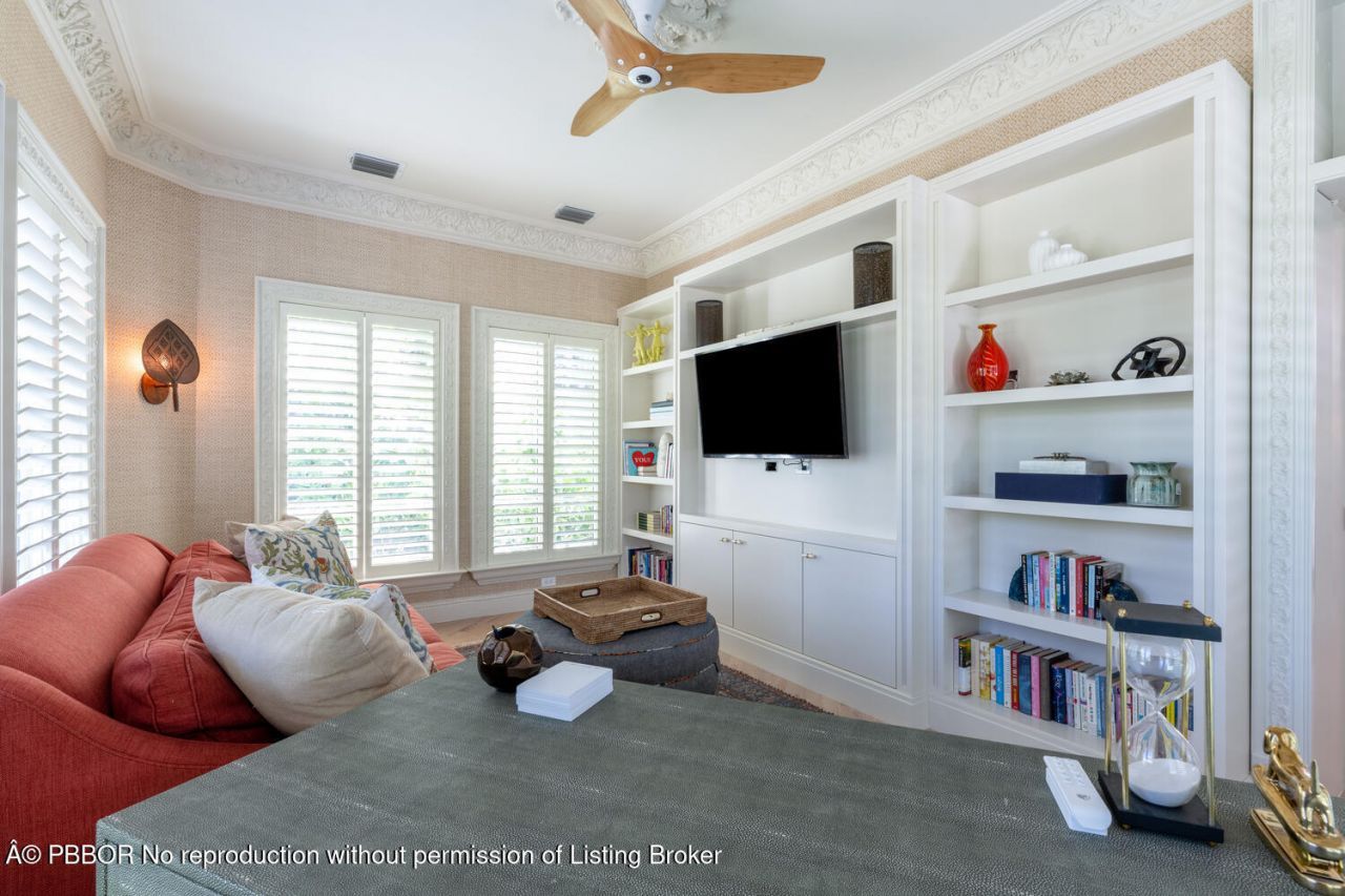 130 Brazilian Avenue, Palm Beach, FL 33480 Photo