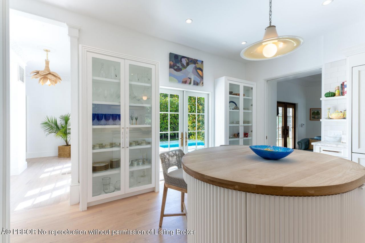 130 Brazilian Avenue, Palm Beach, FL 33480 Photo