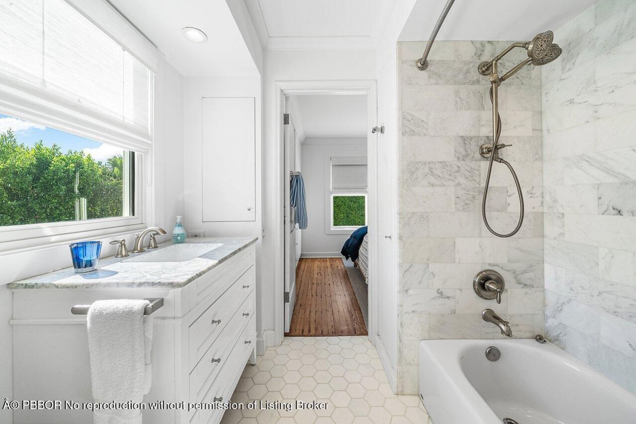 130 Brazilian Avenue, Palm Beach, FL 33480 Photo