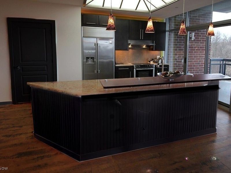 21 Furnace Street, Unit 701, Akron, OH 44308 Photo 4