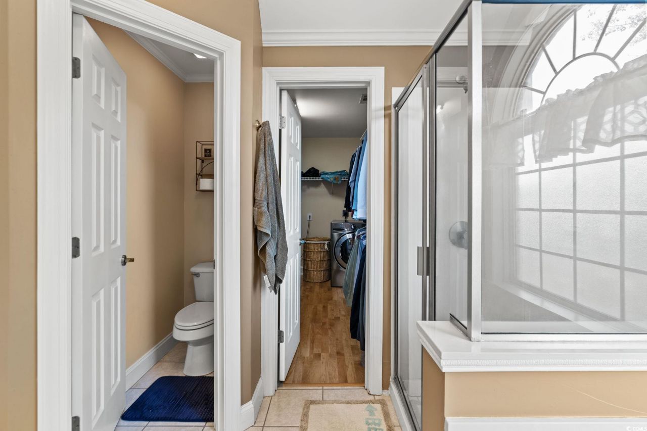 2038 North Berwick Dr. Photo 17