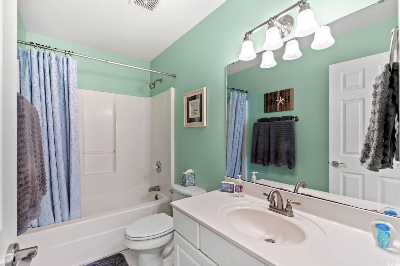 2038 North Berwick Dr. Photo 22