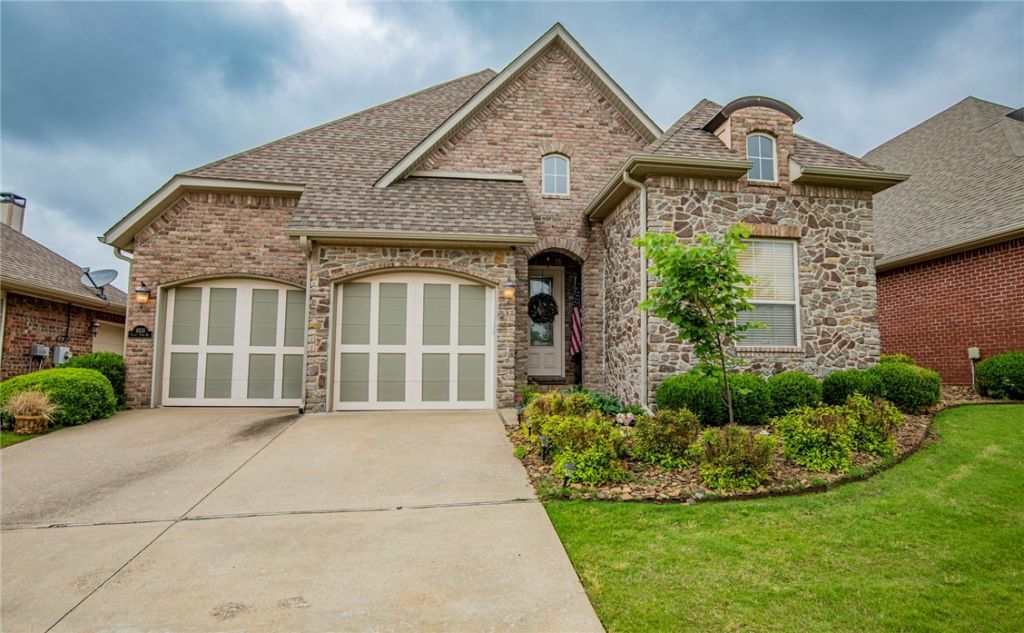 6533 W Valley View Road, Rogers, AR 72758 Main Photo