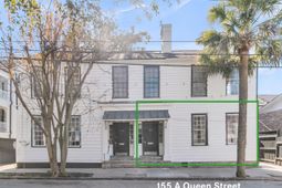 155 Queen Street photo 4