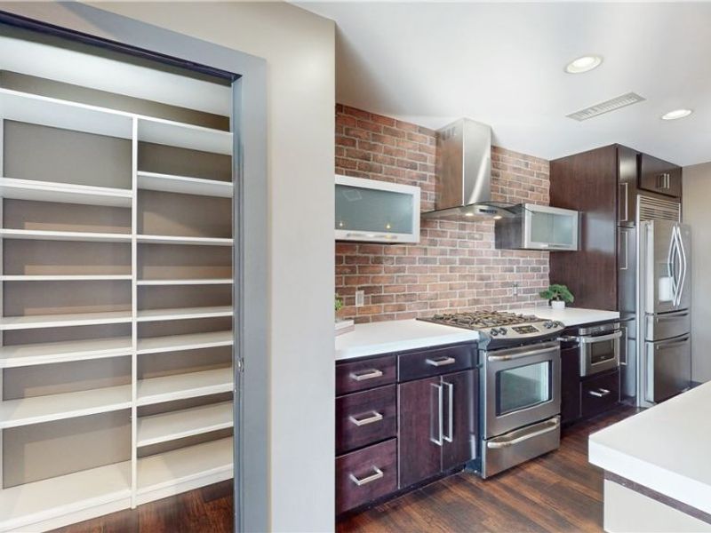 21 Furnace Street, Unit 607, Akron, OH 44308 Photo 14