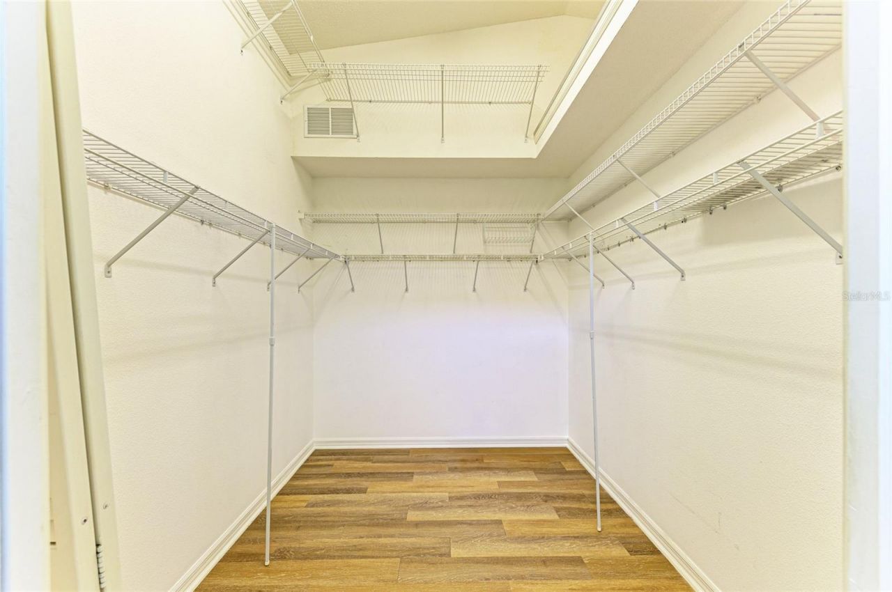 919 Spring Lakes Boulevard, Bradenton, FL 34210 Photo