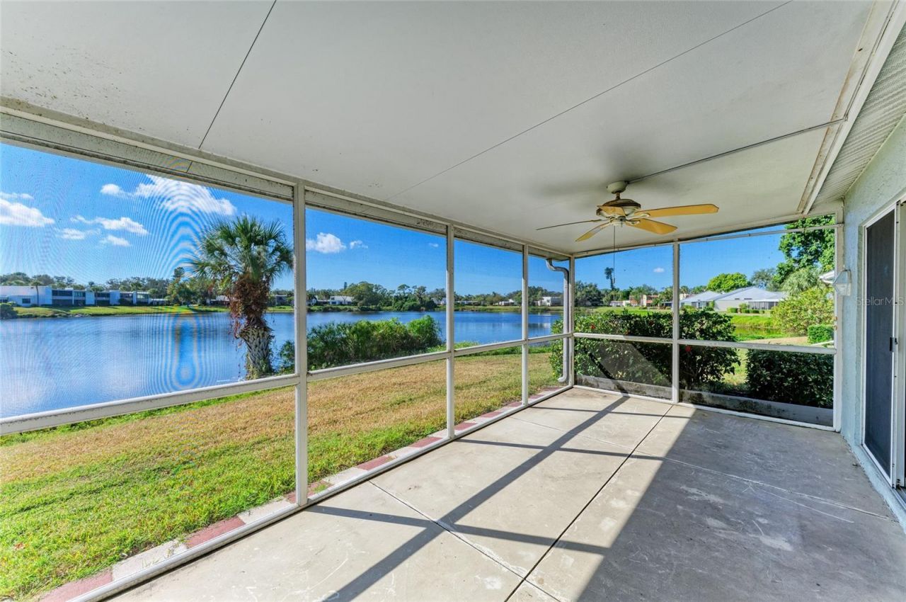 919 Spring Lakes Boulevard, Bradenton, FL 34210 Photo