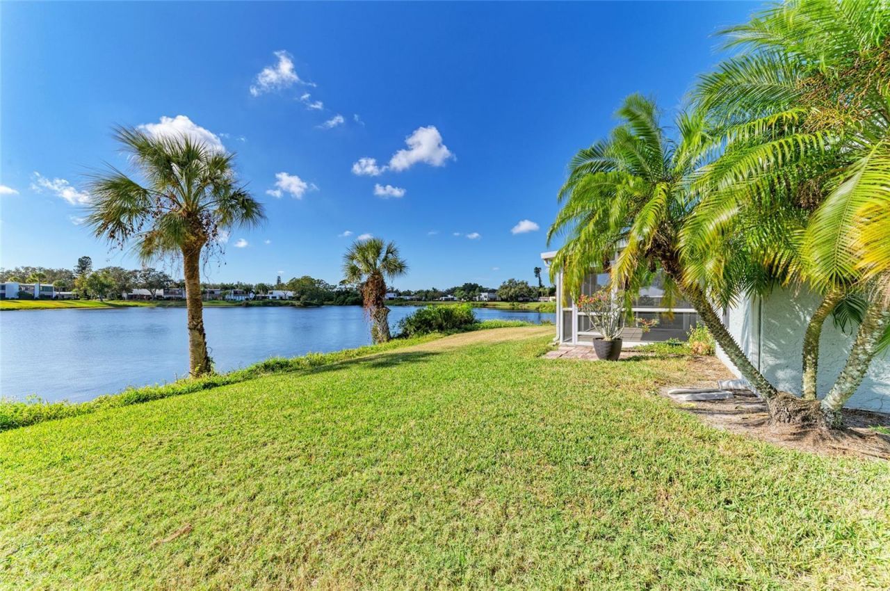 919 Spring Lakes Boulevard, Bradenton, FL 34210 Photo