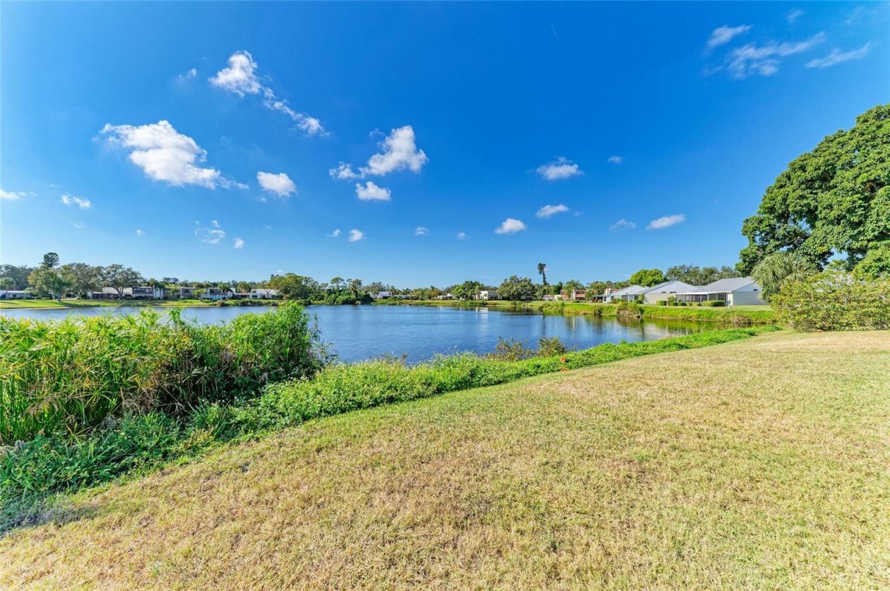 919 Spring Lakes Boulevard, Bradenton, FL 34210 Photo