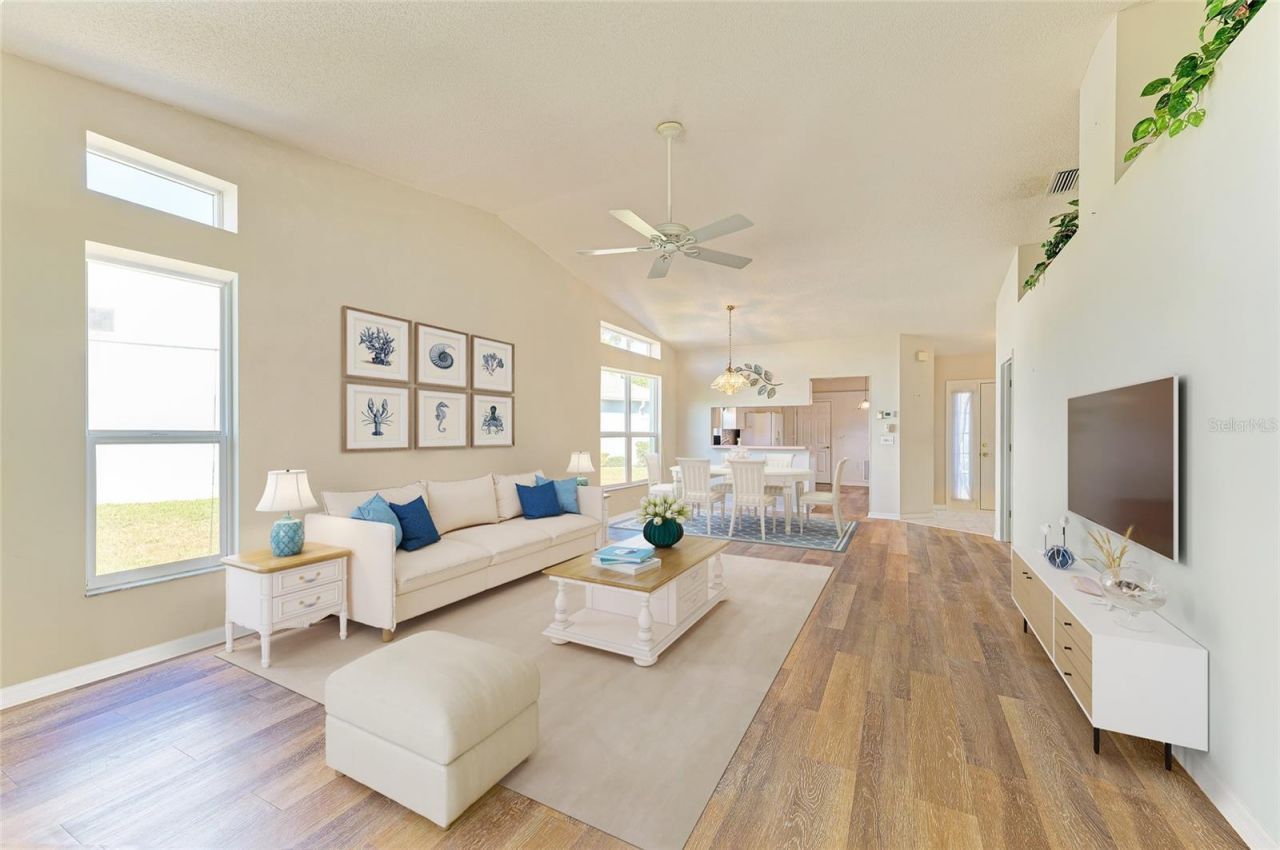 919 Spring Lakes Boulevard, Bradenton, FL 34210 Photo