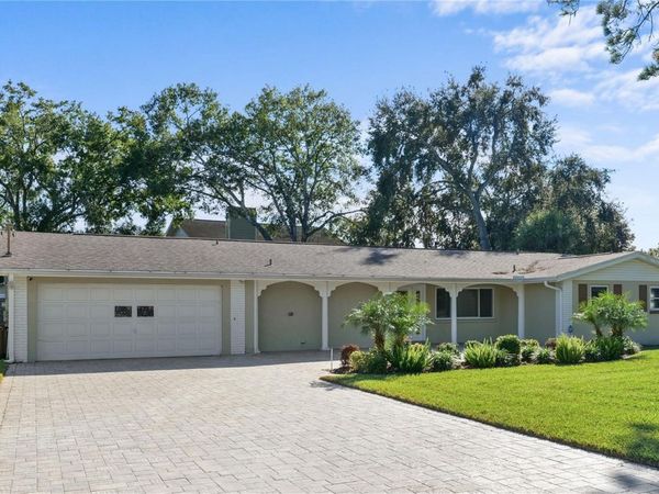 813 DRUID HILLS ROAD, TEMPLE TERRACE, FL 33617