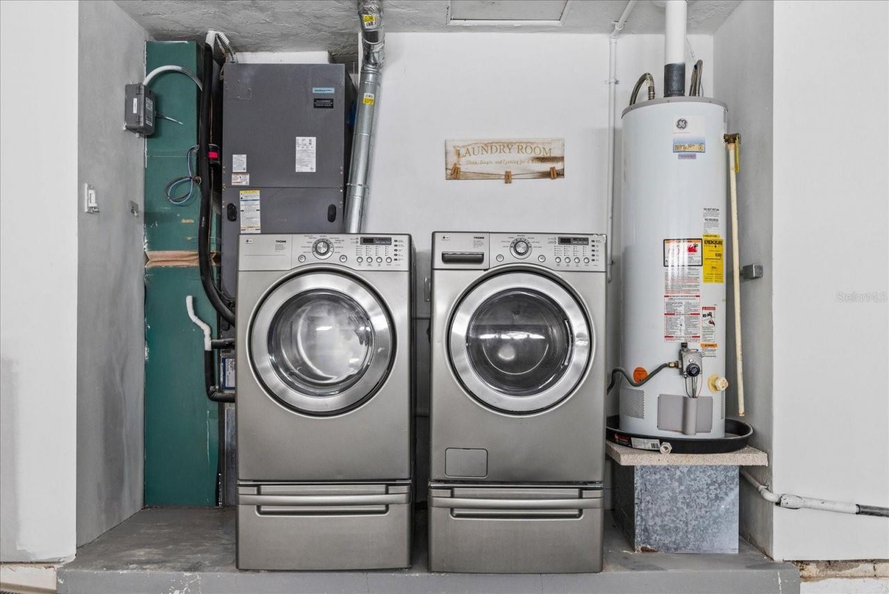 1200 80th Street S, Saint Petersburg, FL 33707 Photo