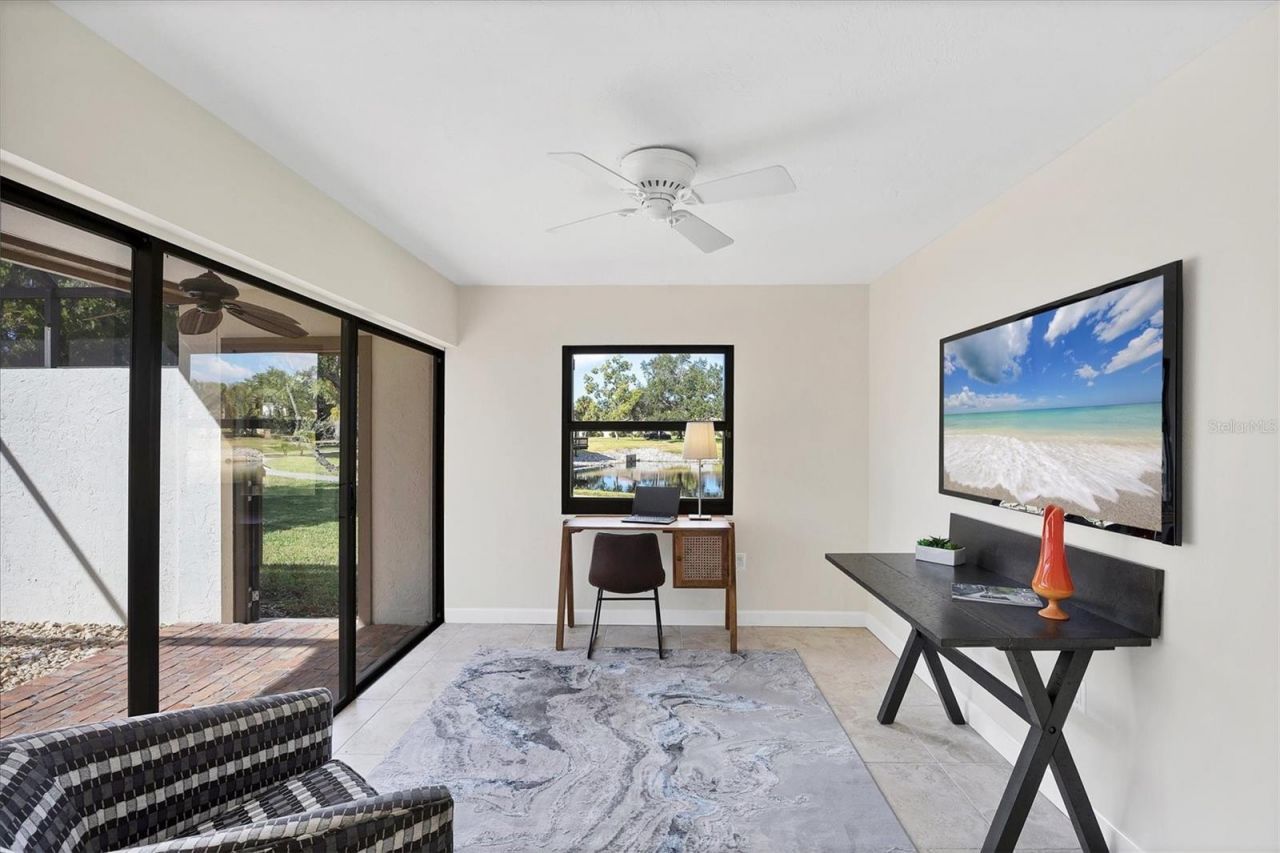 3743 Glen Oaks Manor Drive, Sarasota, FL 34232 Photo