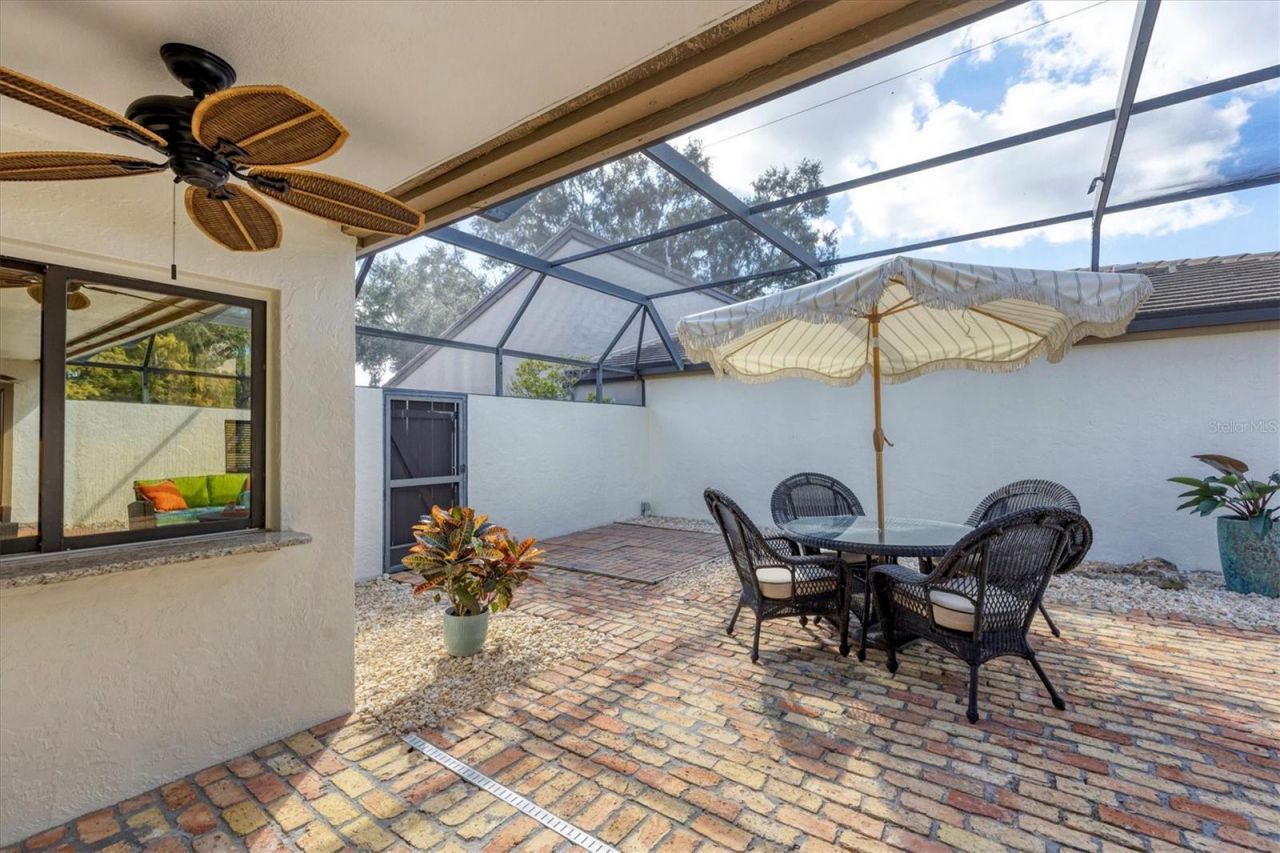 3743 Glen Oaks Manor Drive, Sarasota, FL 34232 Photo