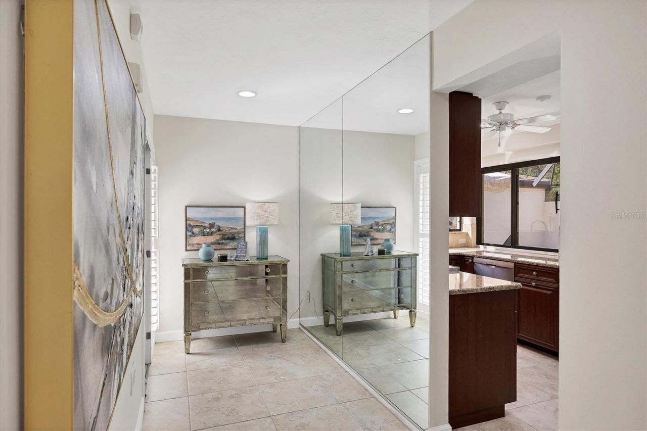 3743 Glen Oaks Manor Drive, Sarasota, FL 34232 Photo