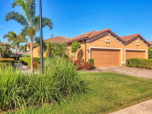 8275 VARENNA DRIVE, SARASOTA, FL 34231