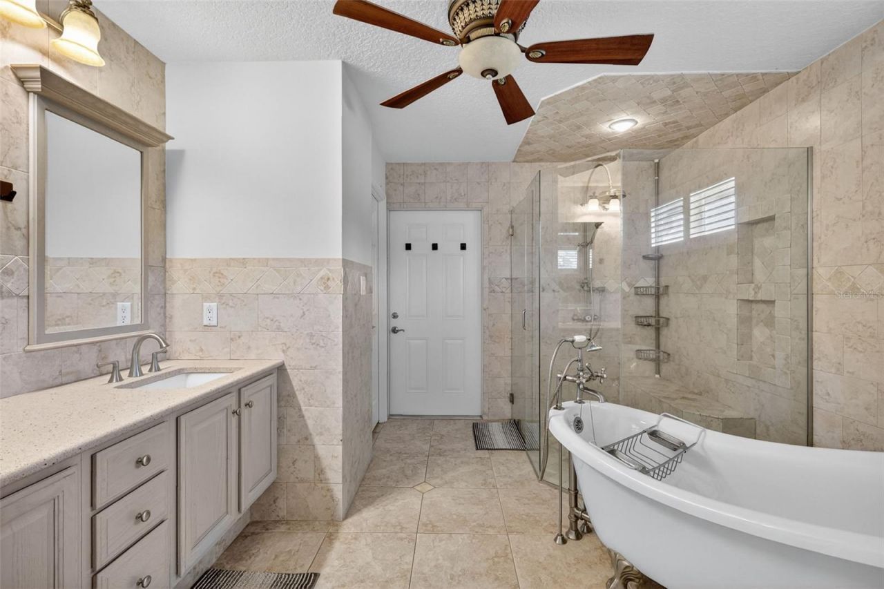 36408 E Eldorado Lake Drive, Eustis, FL 32736 Photo