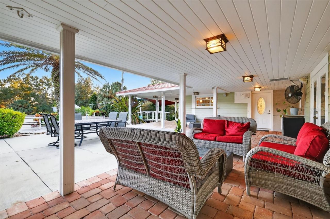 36408 E Eldorado Lake Drive, Eustis, FL 32736 Photo