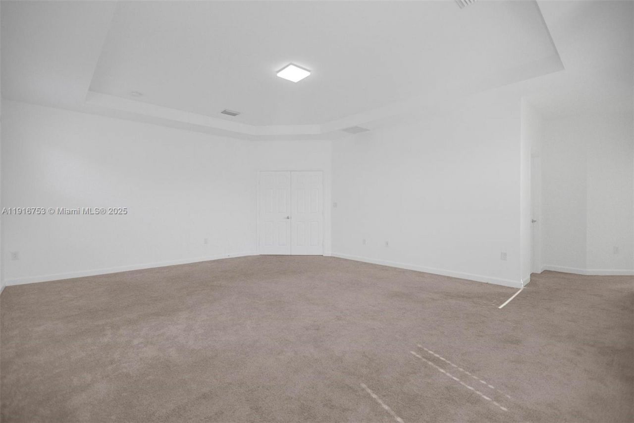 3504 W 94th St, Unit 3504, Hialeah, FL 33018 Photo