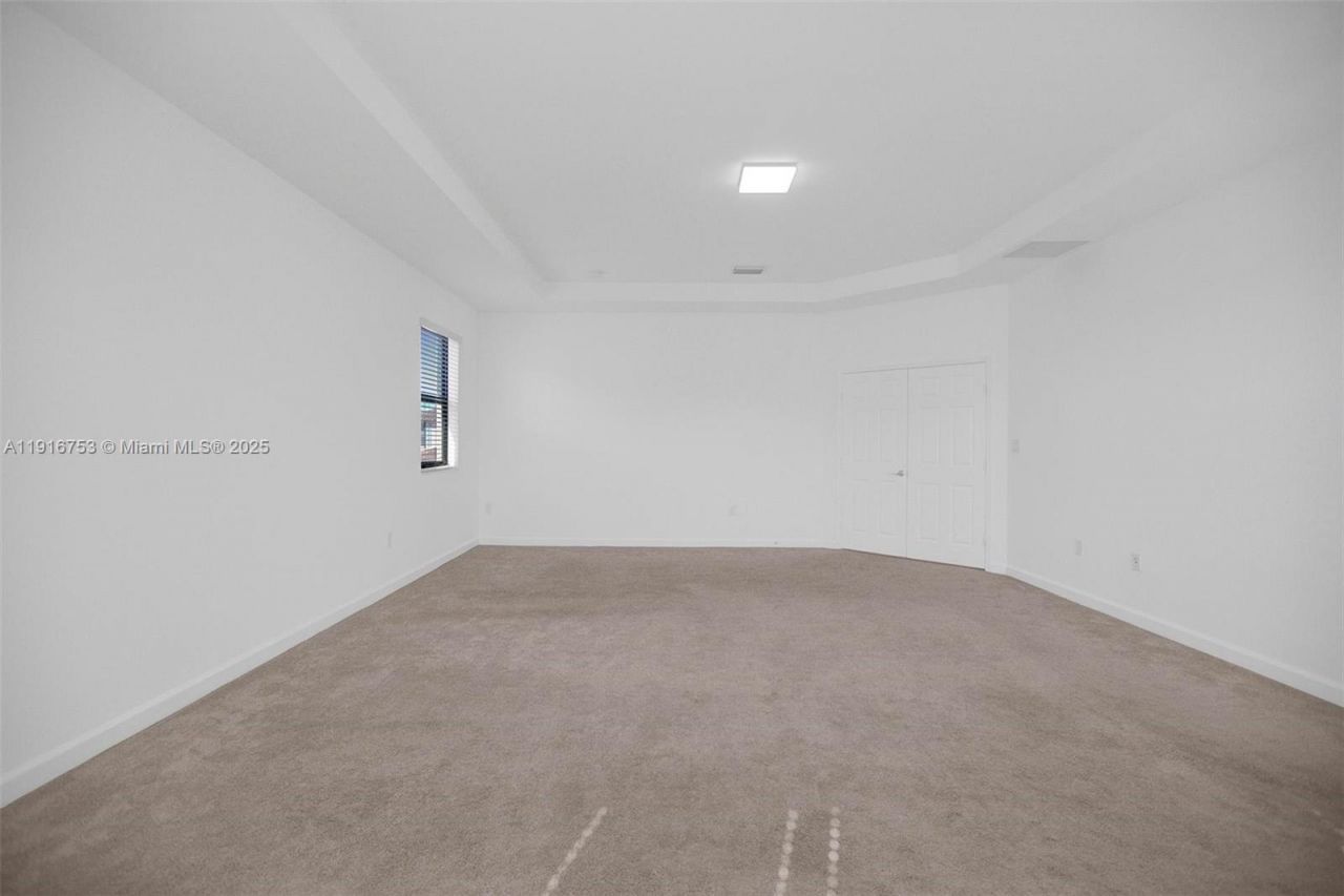 3504 W 94th St, Unit 3504, Hialeah, FL 33018 Photo