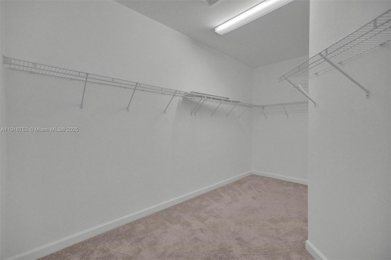 3504 W 94th St, Unit 3504, Hialeah, FL 33018 Photo