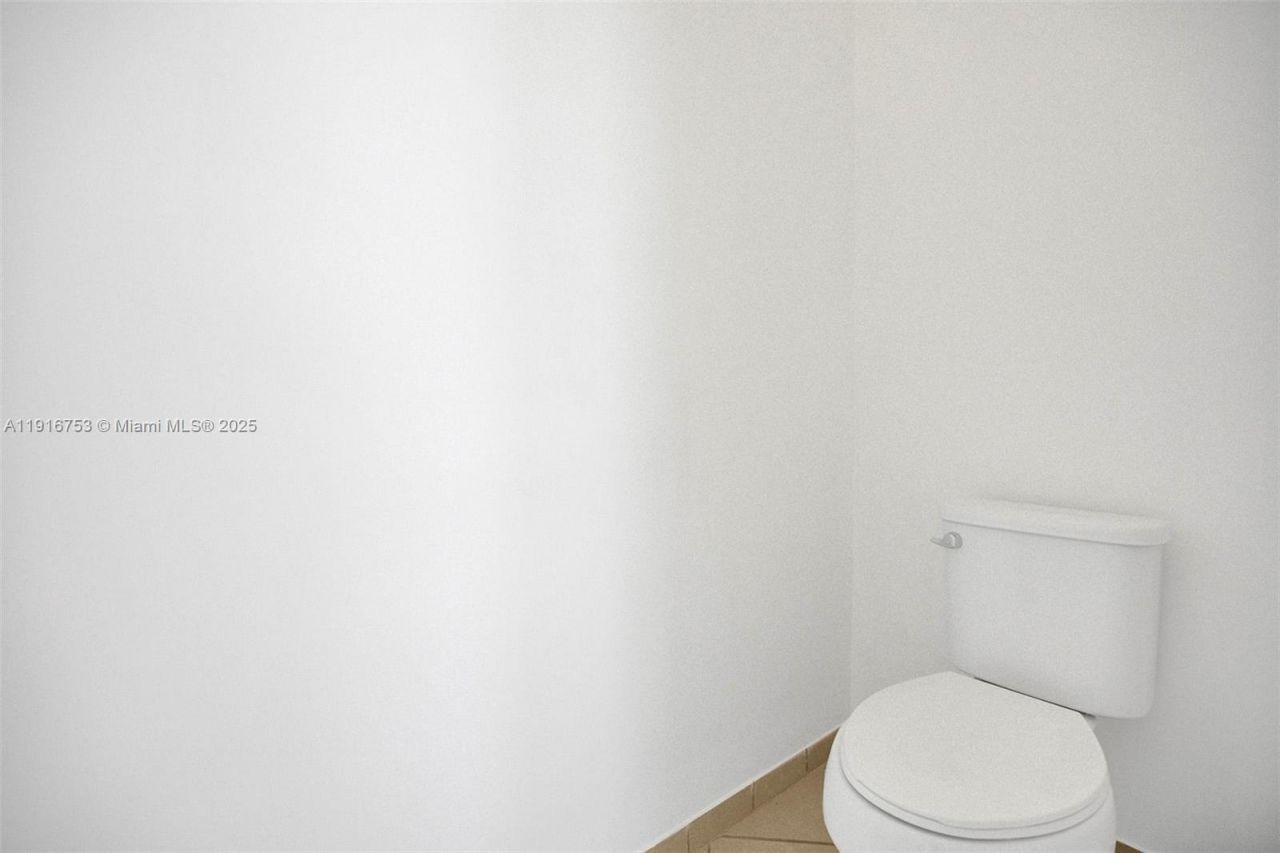 3504 W 94th St, Unit 3504, Hialeah, FL 33018 Photo