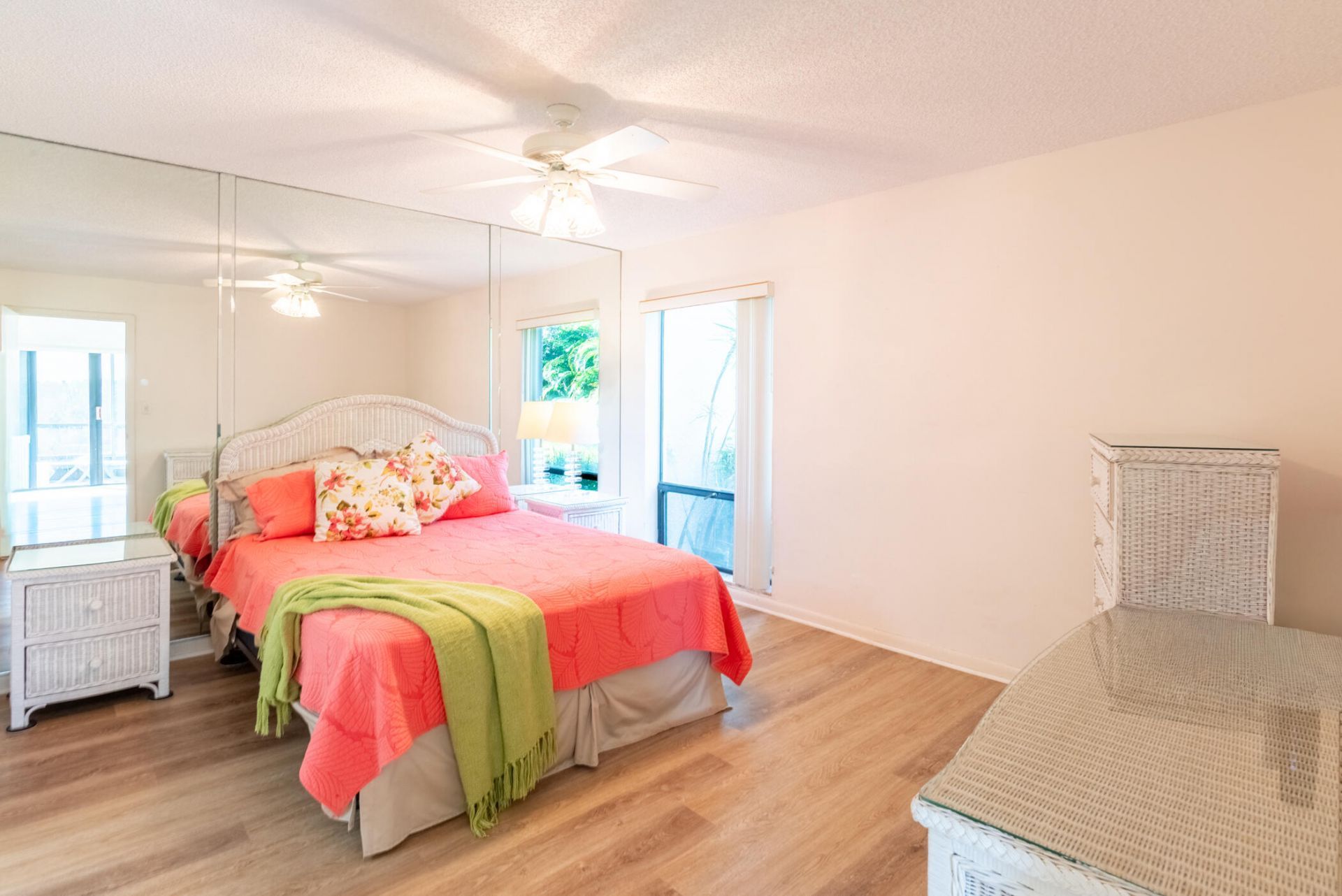 2550 Presidential Way, Unit 107, West Palm Beach, FL 33401 Photo