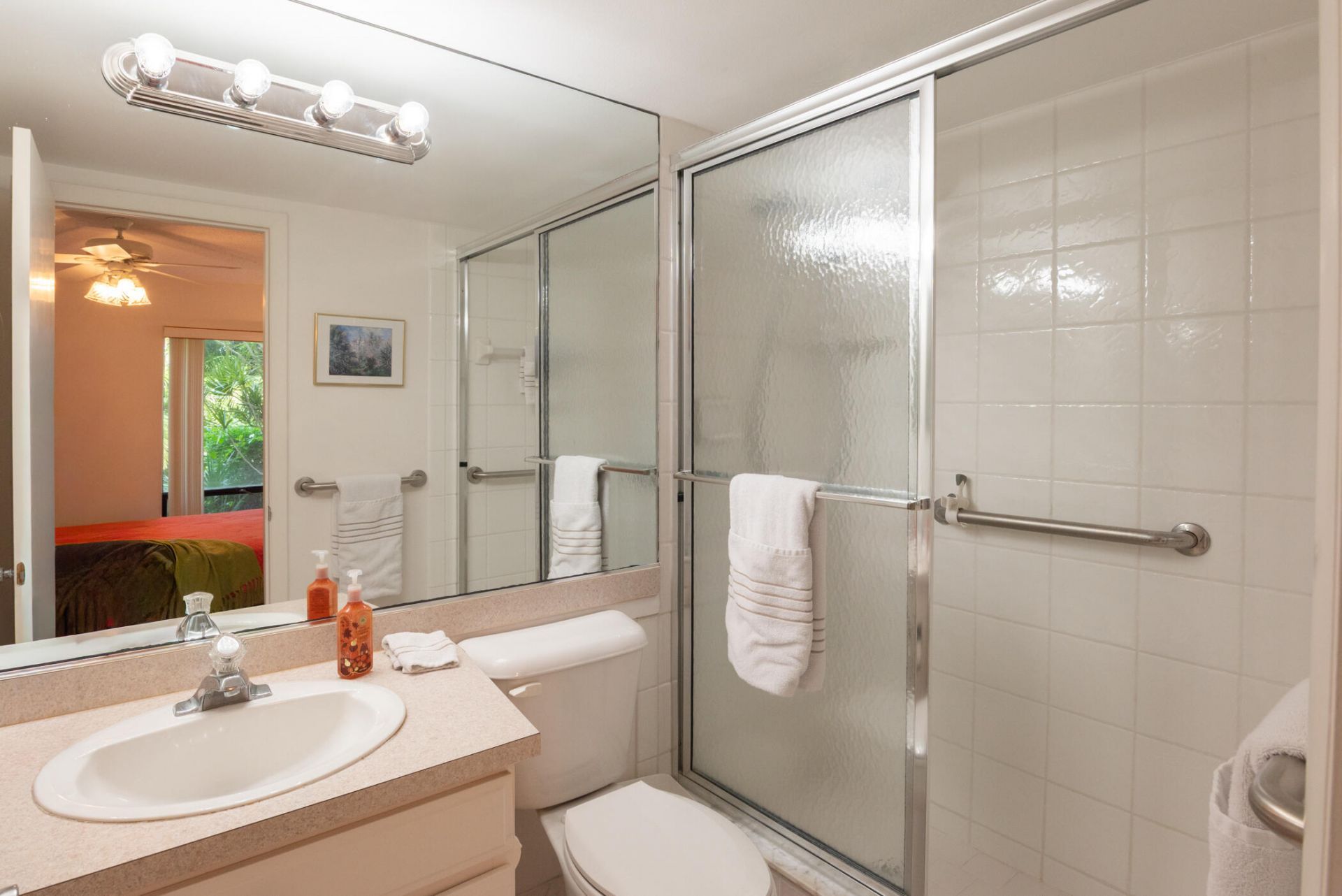 2550 Presidential Way, Unit 107, West Palm Beach, FL 33401 Photo