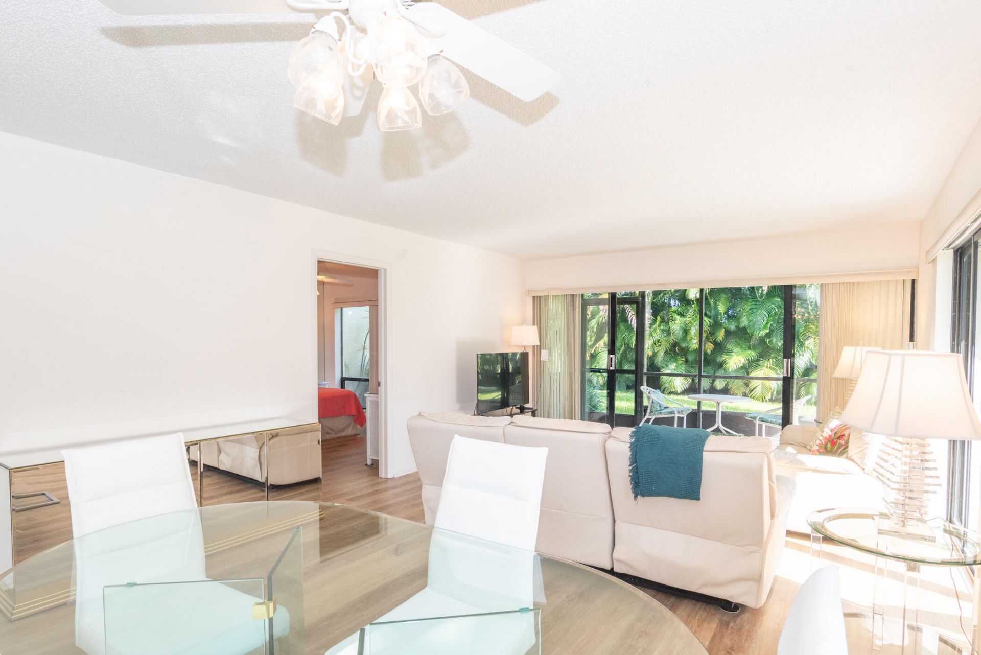 2550 Presidential Way, Unit 107, West Palm Beach, FL 33401 Photo