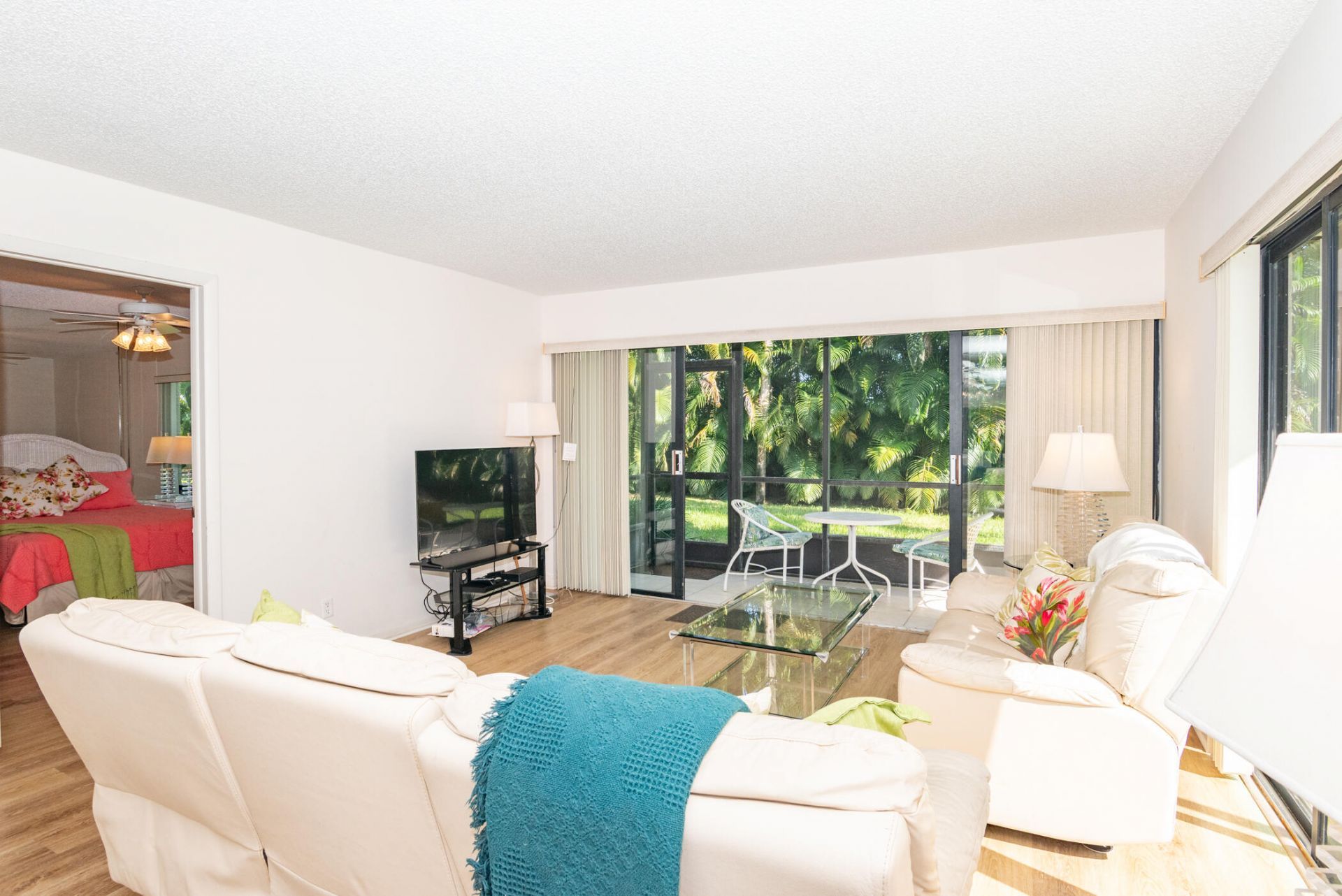 2550 Presidential Way, Unit 107, West Palm Beach, FL 33401 Photo