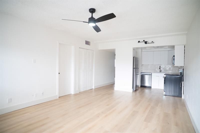 701 Pine Drive, Unit 107, Pompano Beach, FL 33060 Photo