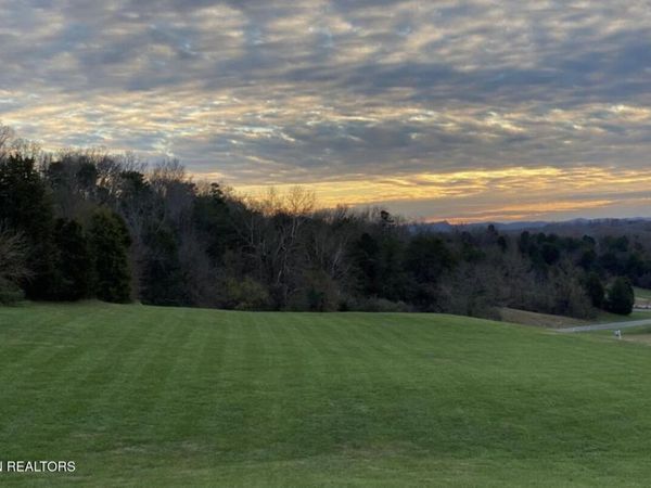 Thunder Ridge Dr Drive, Vonore, TN 37885