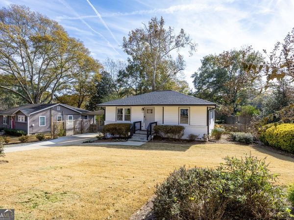 982 Oakdale Drive SE, Smyrna, GA 30080